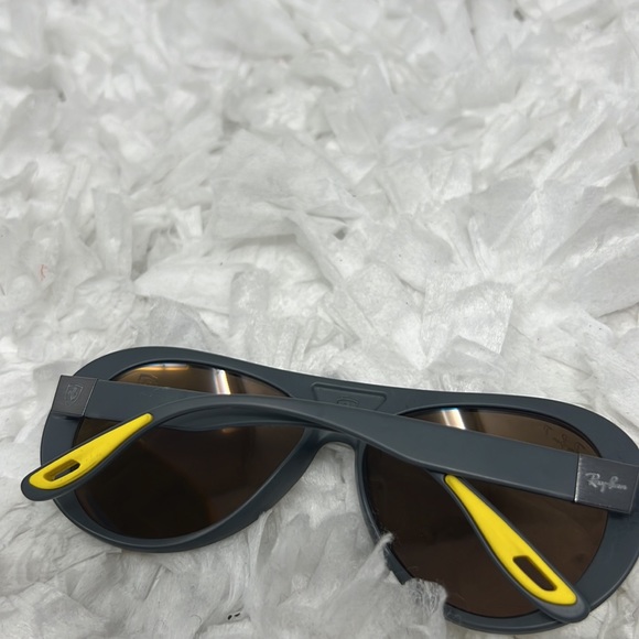 RAY BAN RB4310M SCUDERIA FERRARI COLLECTION MEN’S 58-16-140 Made In Italy - Picture 6 of 12